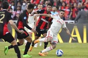Diario HOY | Sudamericana: Inter se lleva un punto de oro de Perú ante Melgar