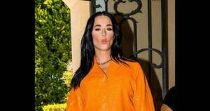 La Nación / Katy Perry hace llover pizzas en Las Vegas