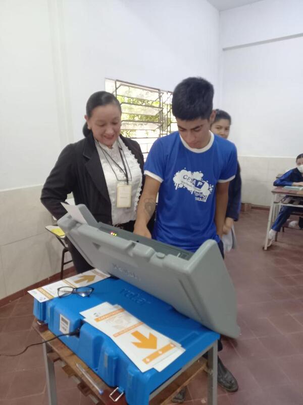 CHARLAS SOBRE VOTO ELECTRÓNICO - El Independiente