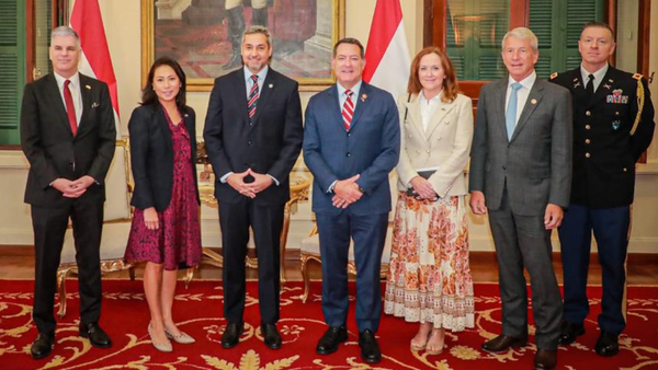 Congresistas norteamericanos hablan sobre seguridad con Abdo - El Independiente