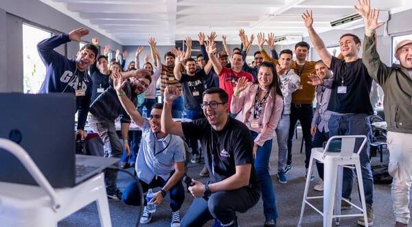 Más de 70 innovadores sociales participaron del Startup Weekend Asunción 2022