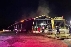 Catorce muertos y 40 heridos al incendiarse una discoteca en Tailandia