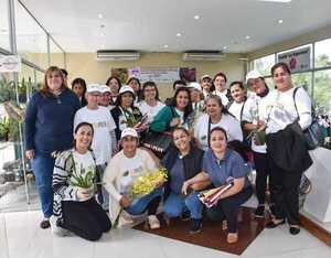 La floricultura se fortalece en cuatro departamentos del país mediante el MAG y Taiwán - .::Agencia IP::.