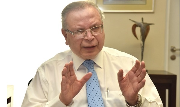 Confirman el fallecimiento del exministro Antonio Arbo