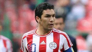 La cábala de Salvador Cabañas jugando con la Albirroja