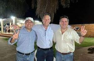“Llanocartistas” buscan mimar al Frente Guasu ofreciéndoles integrar la chapa presidencial