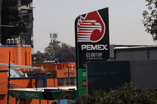 Gobierno de México reduce 7,7 % el subsidio a la gasolina premium - MarketData