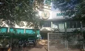 Allanan universidad privada por denuncia de estudiantes de Medicina - ABC en el Este - ABC Color
