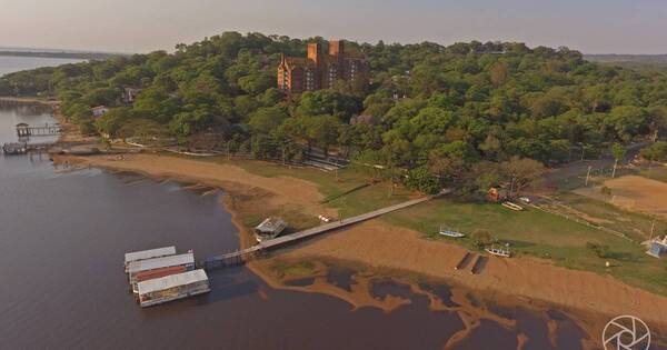 La Nación / Organizan teatro barrial sobre el manejo adecuado de residuos en el Lago Ypacaraí