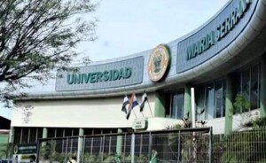 Allanan universidad tras denuncia de tres estudiantes de Medicina