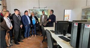 Proyecto REEMUJERPY y el MIC inauguraron en San Lorenzo el primer Centro de Apoyo al Emprendedor