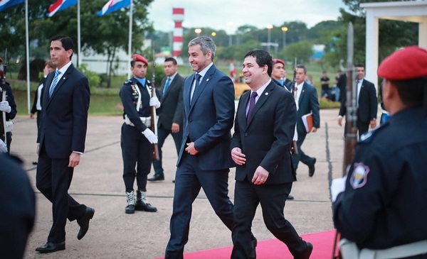 Abdo Benítez asistirá a la ceremonia de posesión del nuevo presidente de Colombia