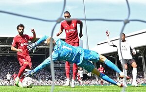 Liverpool empata raspando ante el sorprendente Fulham