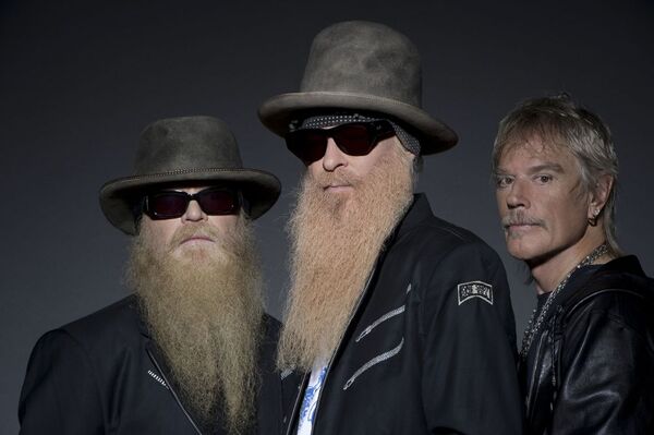 ZZ Top vuelve a sus raíces en su nuevo álbum “Raw”