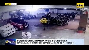 Detenido en flagrancia robando un biciclo - ABC Noticias - ABC Color
