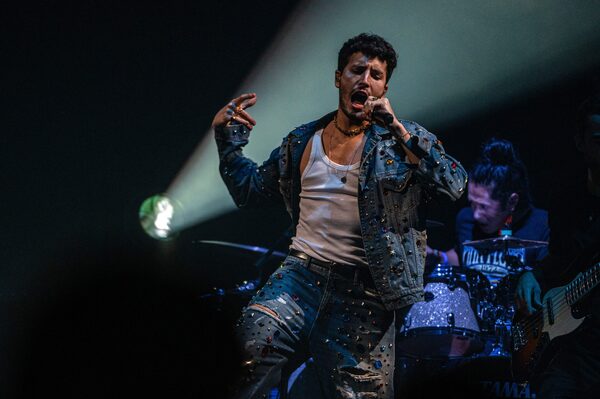 ¡El show más esperado! Mañana se presenta en Paraguay Sebastián Yatra - Megacadena — Últimas Noticias de Paraguay
