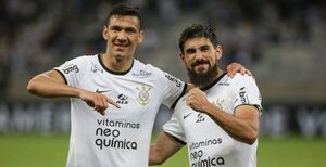 Fabián Balbuena salvó al Corinthians de la derrota ante Avaí