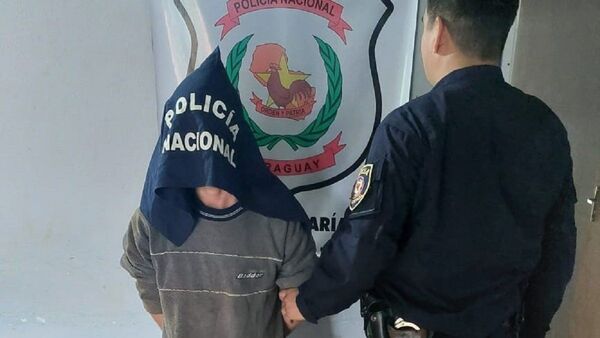 Un hombre ató a su hijo y lo entregó a la Policía cansado de sus robos
