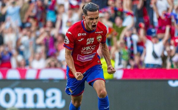 Partidazo de Jesús Medina en la goleada del CSKA Moscú