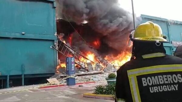 Se incendia Tienda Inglesa de Punta del Este