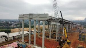 Puente Héroes del Chaco: Concluye instalación de vigas del lado Asunción