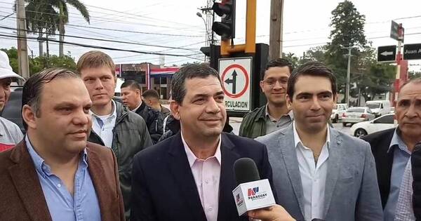 La Nación / Oficialismo “maquilla” encuestas ante rechazo por persecuciones políticas, denuncian