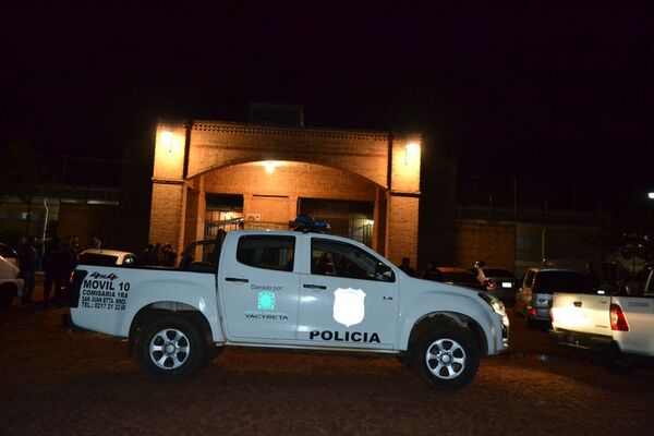 Los fugados de la cárcel de Misiones serían miembros del PCC - Nacionales - ABC Color