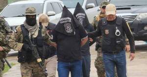 La Nación / Detienen a supuestos homicidas de policías