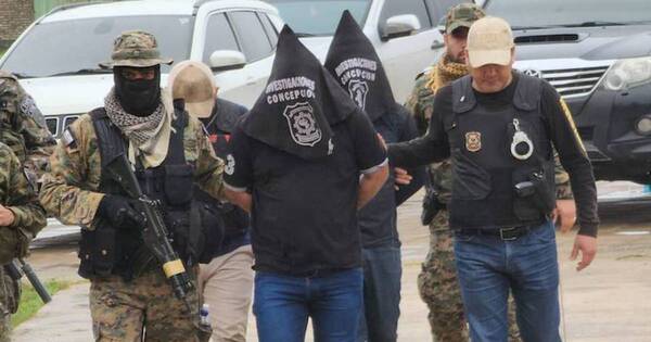La Nación / Detienen a supuestos homicidas de policías