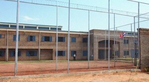 ARDUA BÚSQUEDA, AYUDA DE VECINOS Y REFUERZOS TRAS MASIVA FUGA DE REOS EN MISIONES