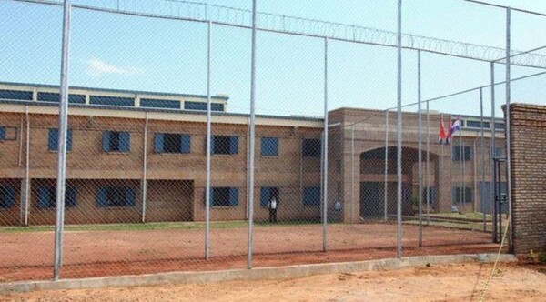 ARDUA BÚSQUEDA, AYUDA DE VECINOS Y REFUERZOS TRAS MASIVA FUGA DE REOS EN MISIONES