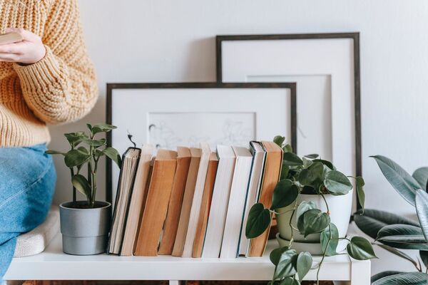 Tsundoku: la tendencia japonesa para decorar con libros
