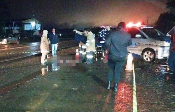 Hermanos mueren atropellados por una camioneta en Alto Paraná - ABC en el Este - ABC Color