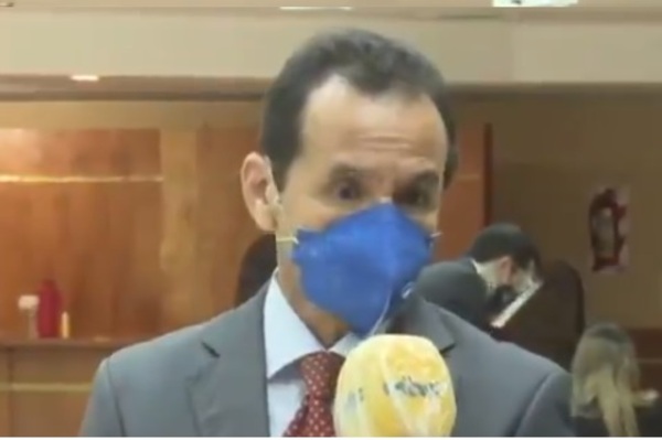 Abogado de exdirectora de la UNA presentará hoy sus alegatos finales - PDS RADIO