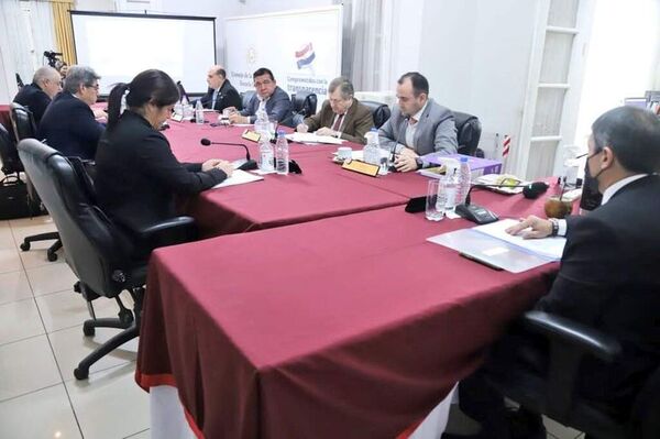 Cambios leves hará el CM en su reglamento por los jueces y fiscales que activaron en política - Nacionales - ABC Color