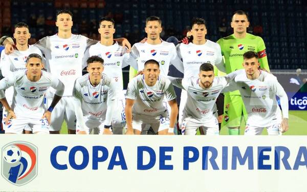 Crónica / Nacional: Peloteros “traicionaron” y el presi ya tomó una decisión
