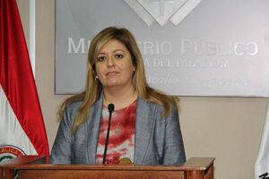 Diputados envían al archivo pedido de juicio político a Sandra Quiñónez