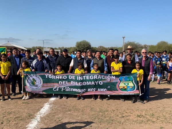 Al son de “El Pilcomayo nos une” se dio inicio a competencia deportiva