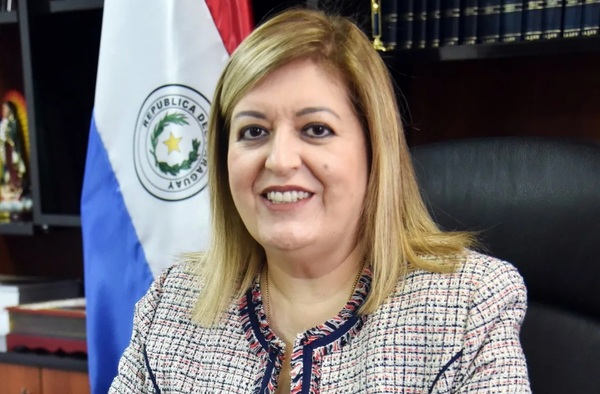 Archivan pedido de Jucio Político a Sandra Quiñonez