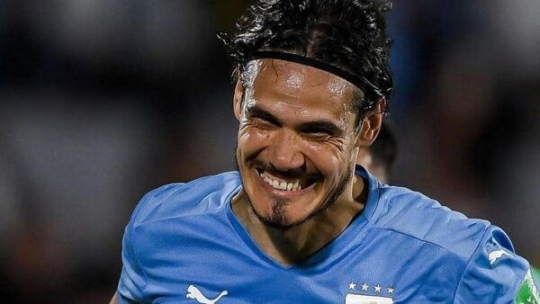 Peñarol sueña con fichar a Edinson Cavani