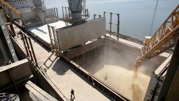 Tras superar el bloqueo ruso, llegó el primer buque con cereales de ucrania a su destino - Megacadena — Últimas Noticias de Paraguay