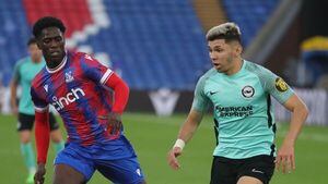 Julio Enciso "mostró cosas de Neymar" en su debut con el Brighton.
