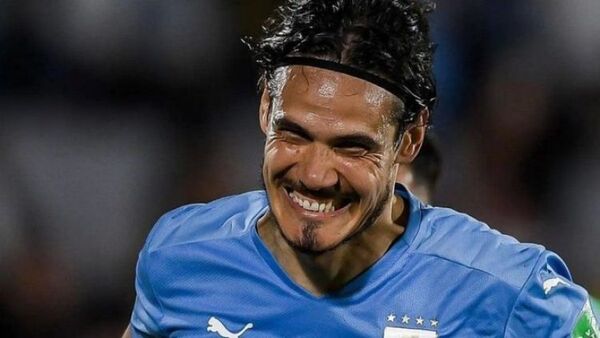 Peñarol sueña con fichar a Edinson Cavani
