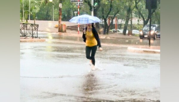 Persistirán algunas lluvias este martes