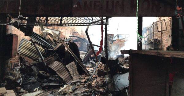 La Nación / Controlan incendio de gran magnitud en el Mercado 4 de Asunción