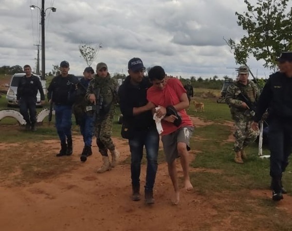Fuga en Misiones: Siguen prófugos seis reos de alta peligrosidad y piden a la ciudadanía estar alerta - Megacadena — Últimas Noticias de Paraguay