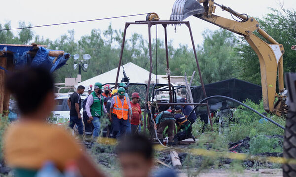 México usará un dron acuático en rescate de diez mineros atrapados