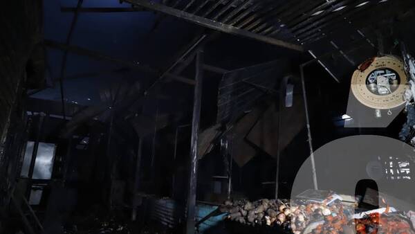 Crónica / Luego de casi ocho horas se logró controlar el incendio en el Mercado 4