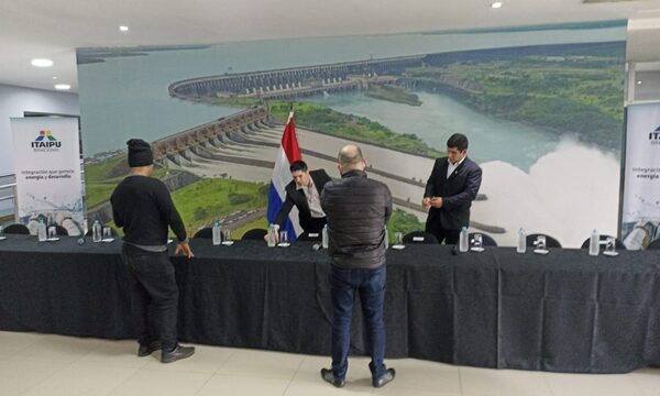 Itaipú: Anunciarán tarifa para el 2022
