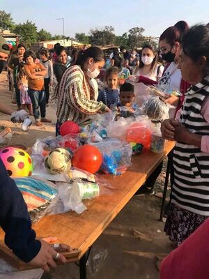 Ollas Populares Solidarias organiza colecta para festejar el Día del Niño y la Niña - Nacionales - ABC Color